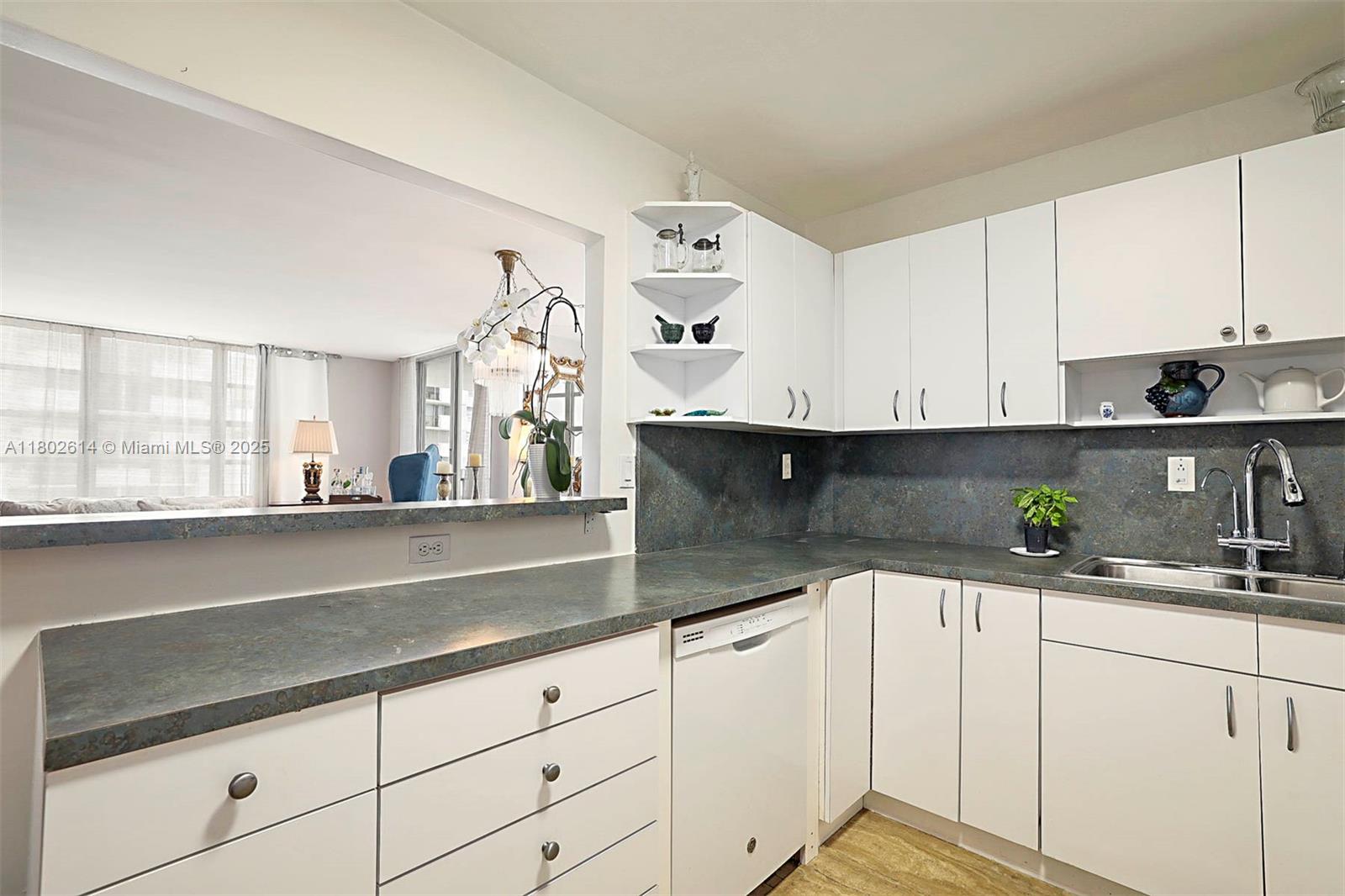 2750 NE 183rd St #1409,Aventura, FL 33160