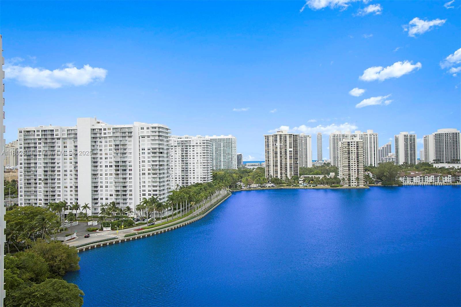 2750 NE 183rd St #1409,Aventura, FL 33160