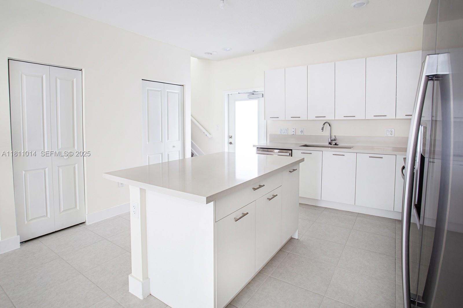 8167 NW 41st St #E-104 Doral, FL 33166