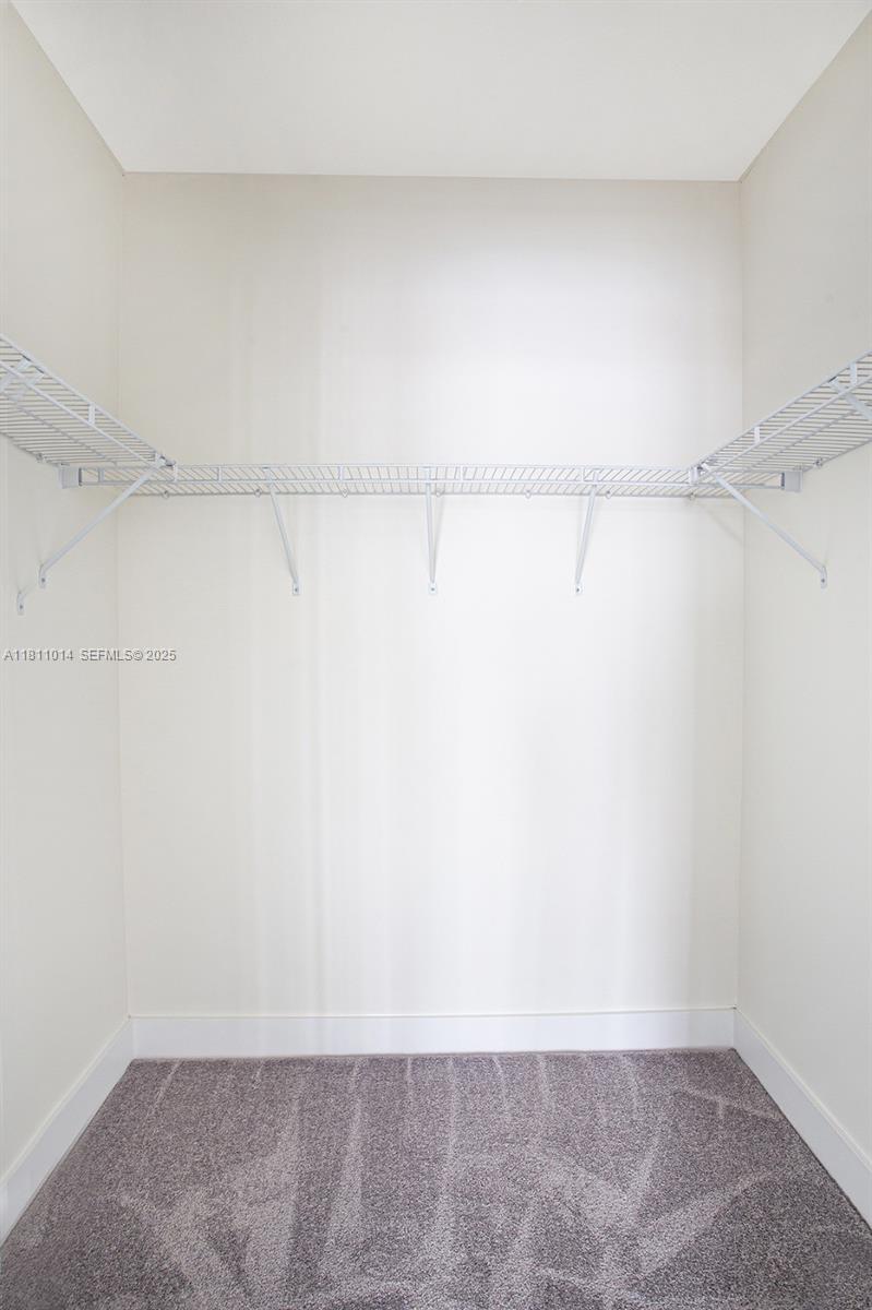 8167 NW 41st St #E-104 Doral, FL 33166