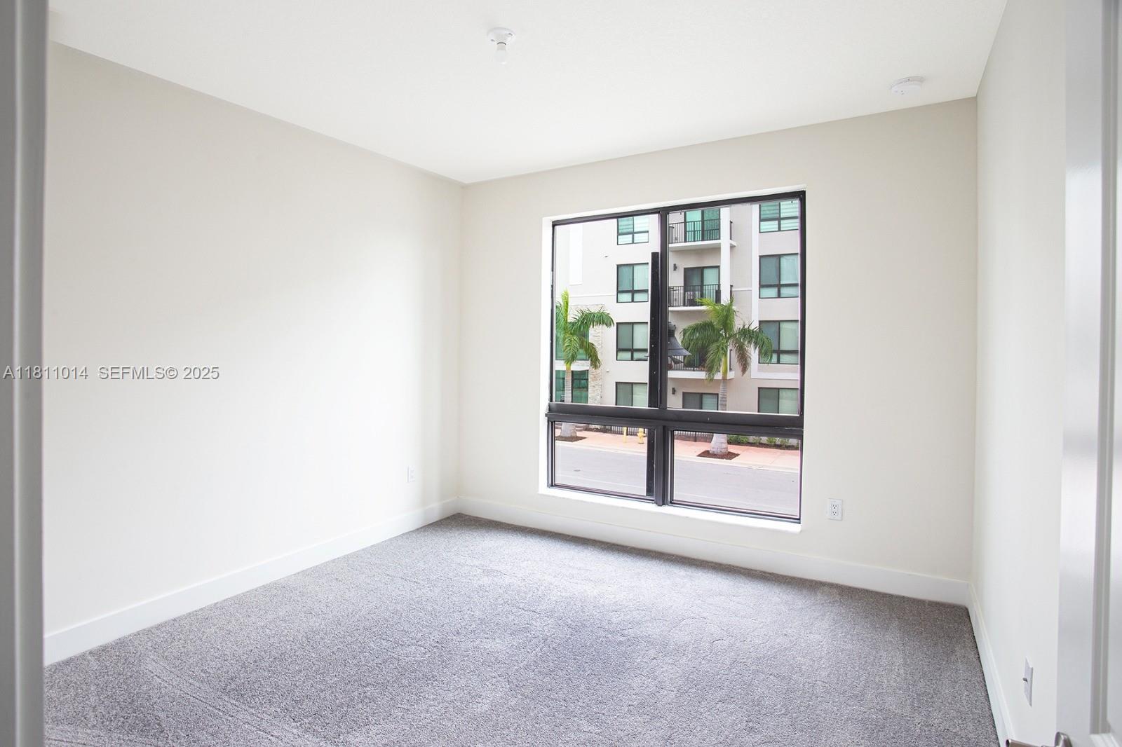 8167 NW 41st St #E-104 Doral, FL 33166