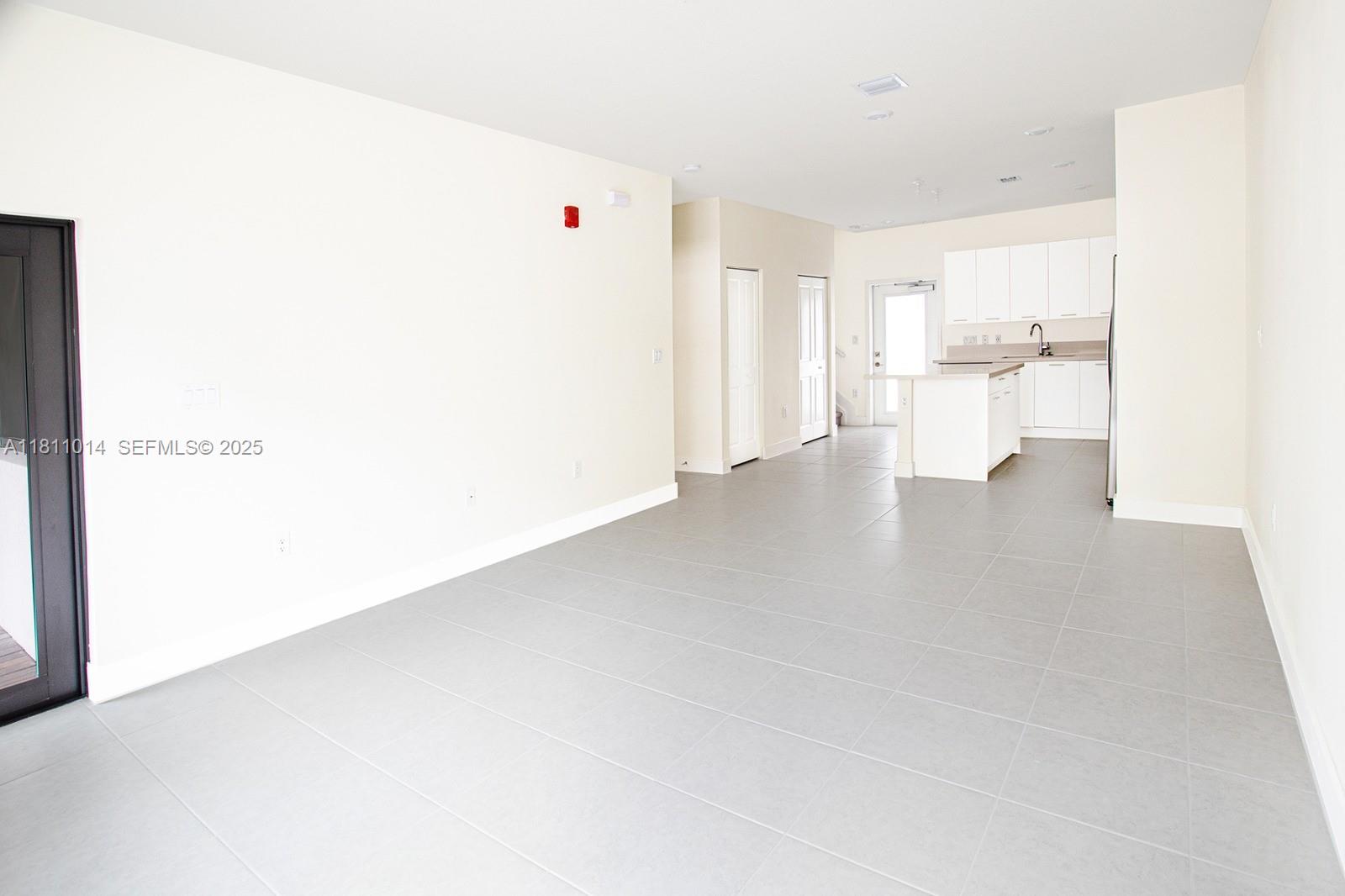 8167 NW 41st St #E-104 Doral, FL 33166