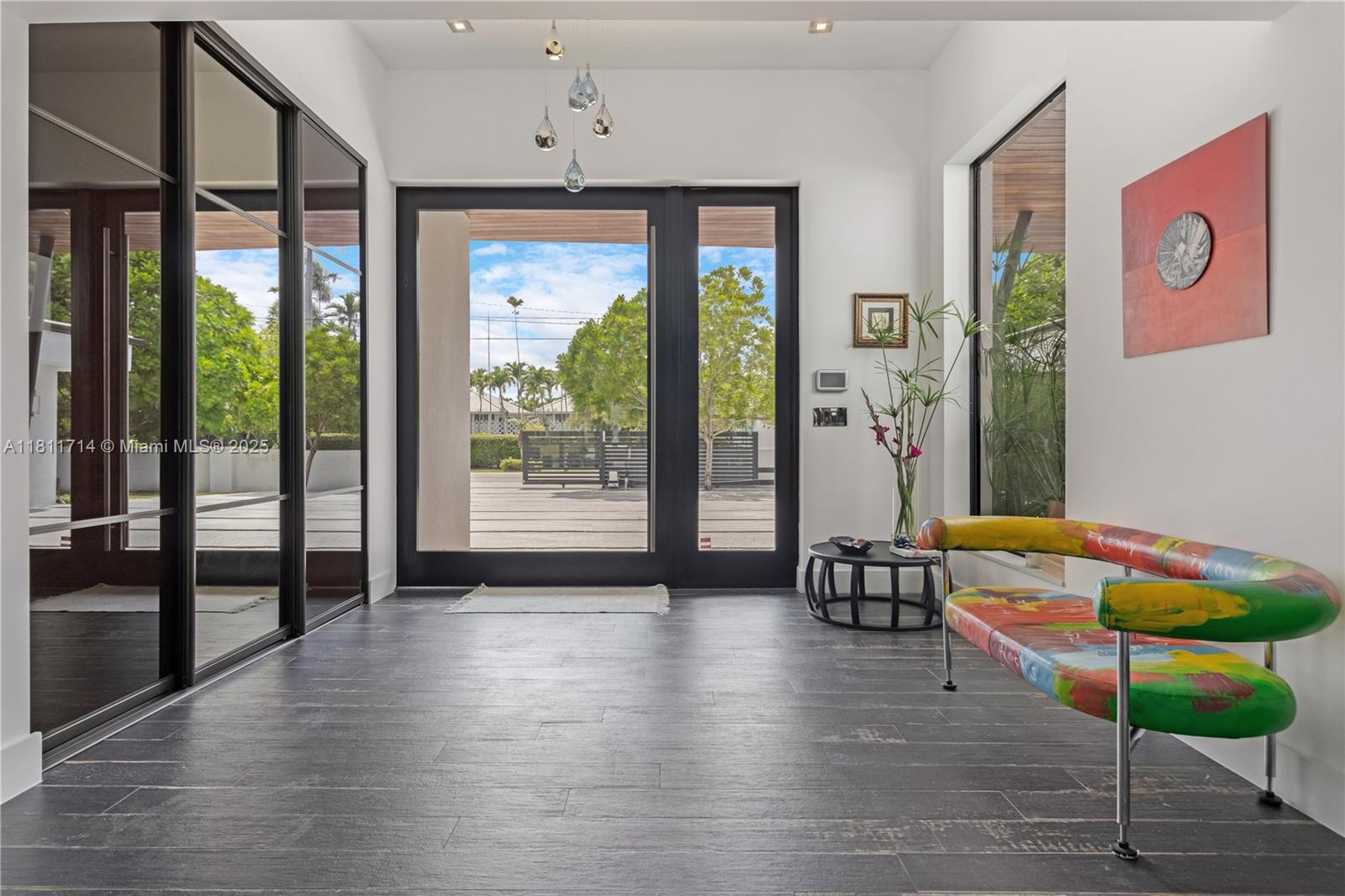 1601 Diplomat Pkwy Hollywood, FL 33019