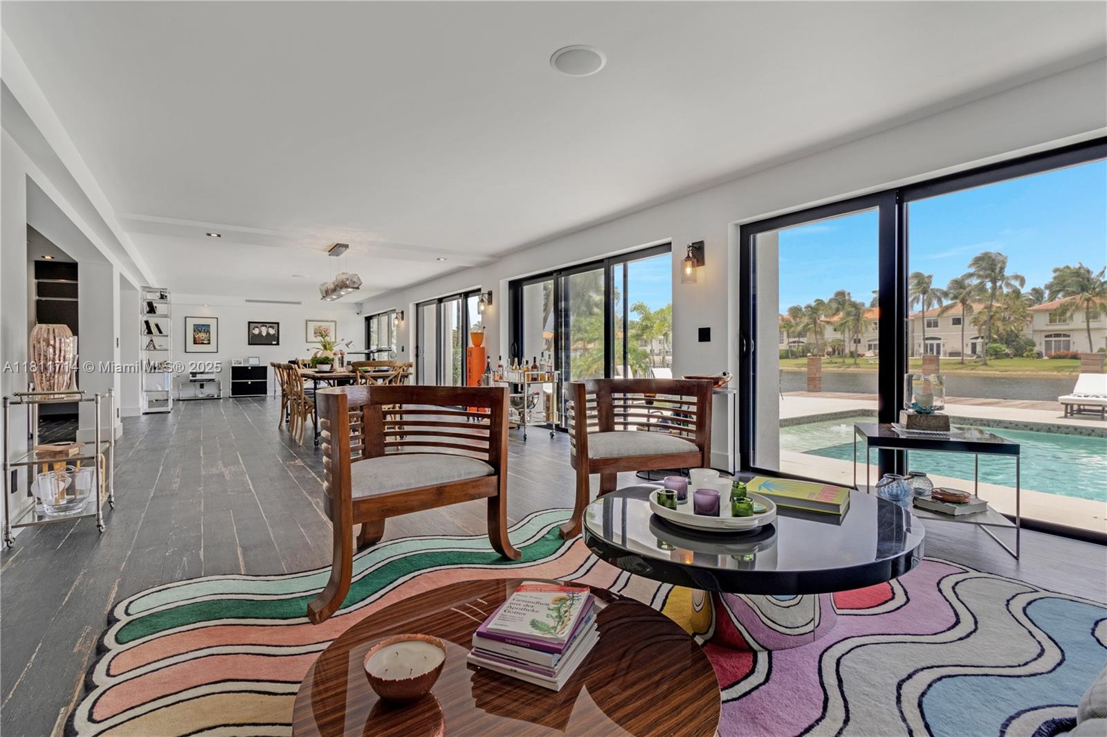 1601 Diplomat Pkwy Hollywood, FL 33019