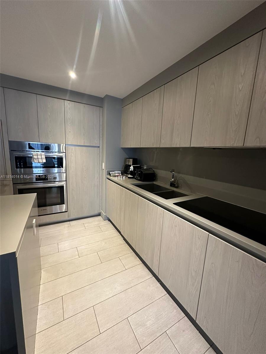 4010 S Ocean Dr #R1707,Hollywood, FL 33019