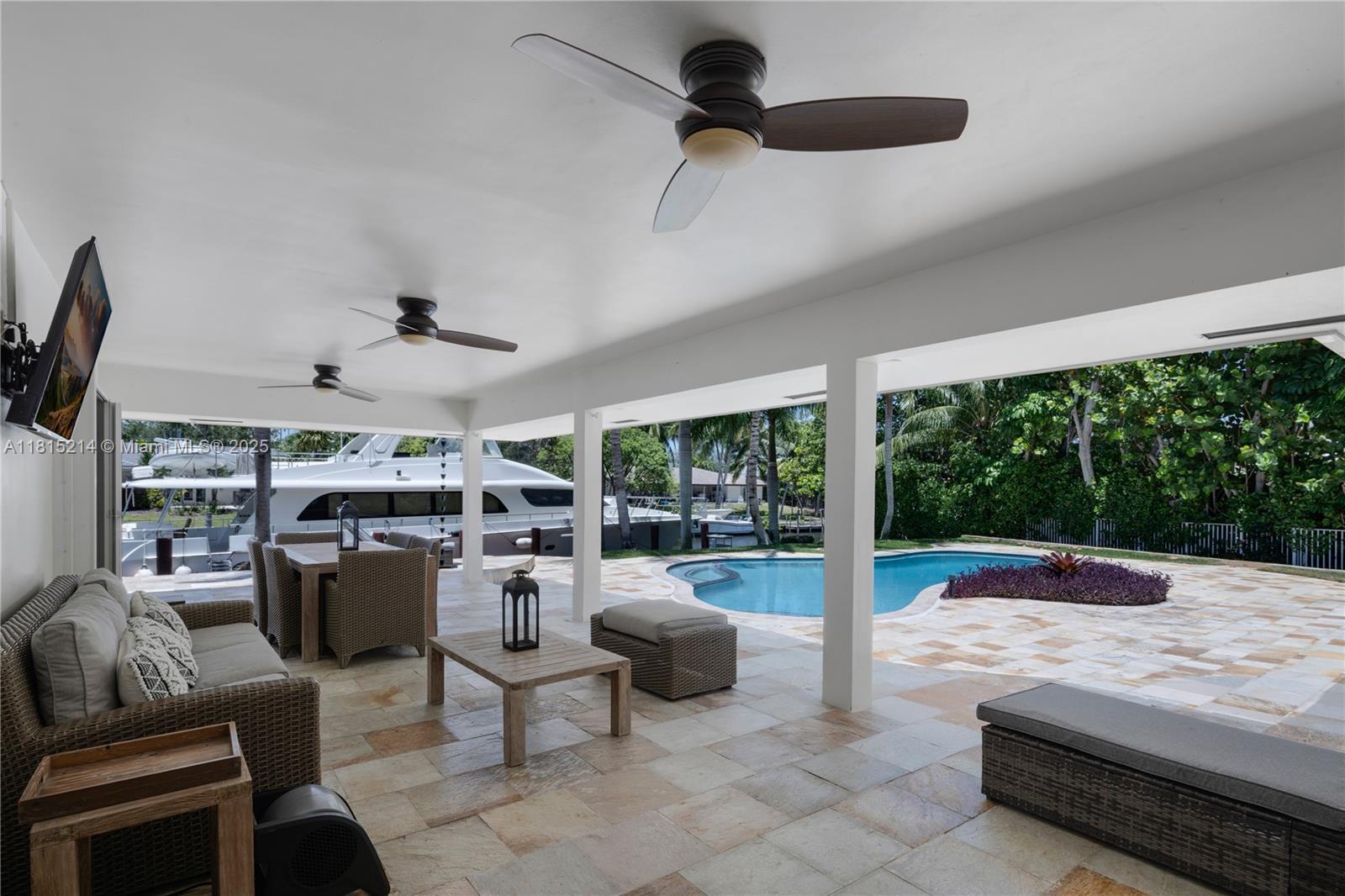 435 Marquesa Dr Coral Gables, FL 33156