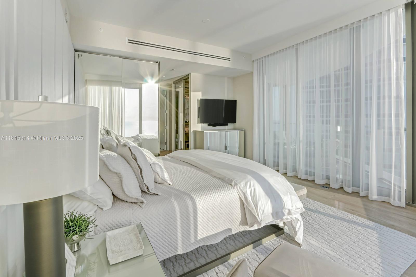 image Ritz Carlton38