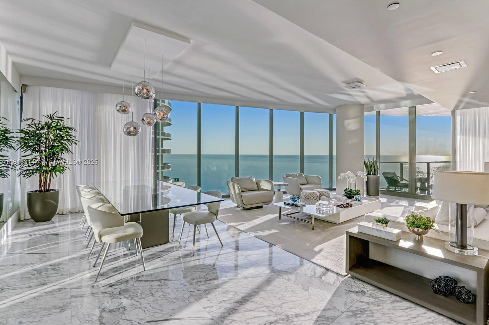 image Ritz Carlton42