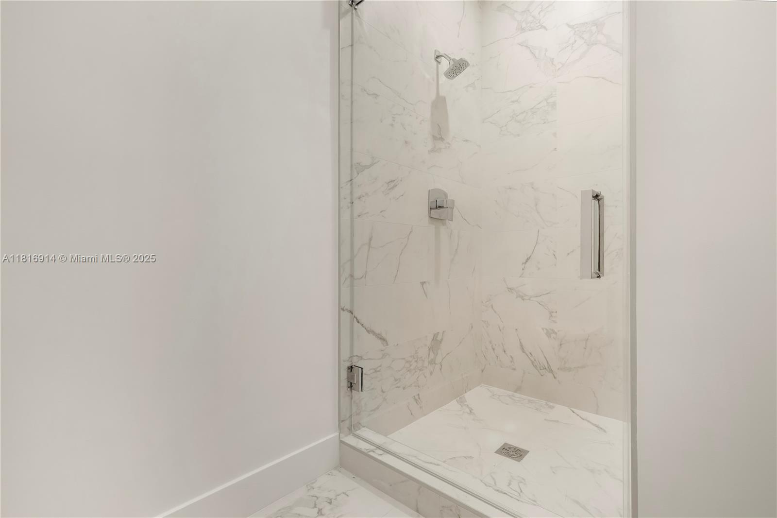 image Aurora Sunny Isles16