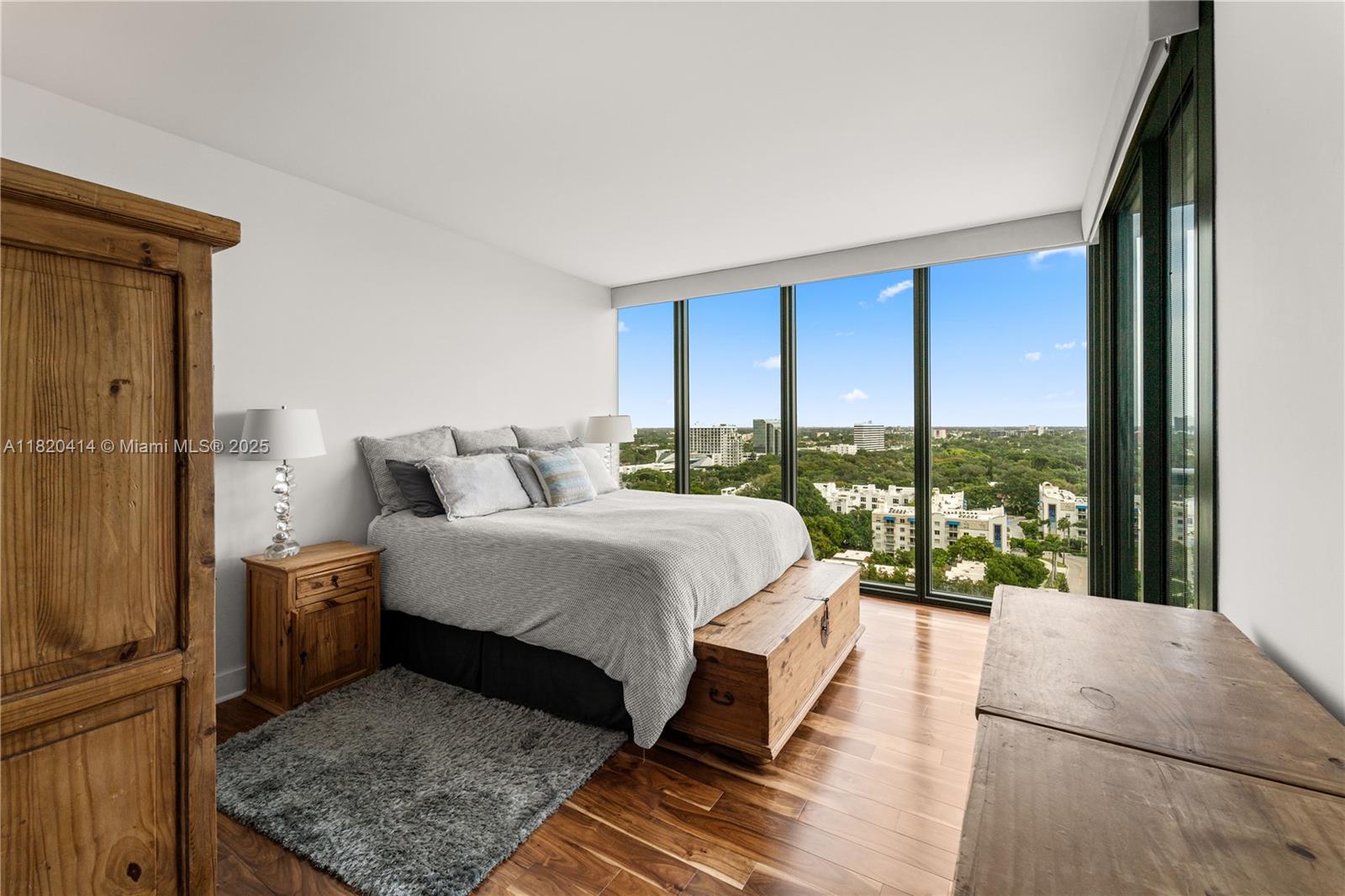 image Blue Condo14