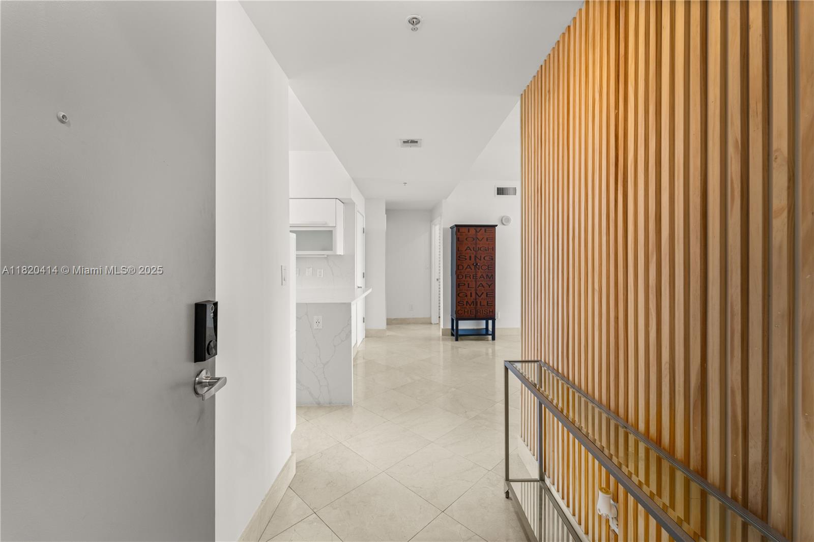 image Blue Condo22