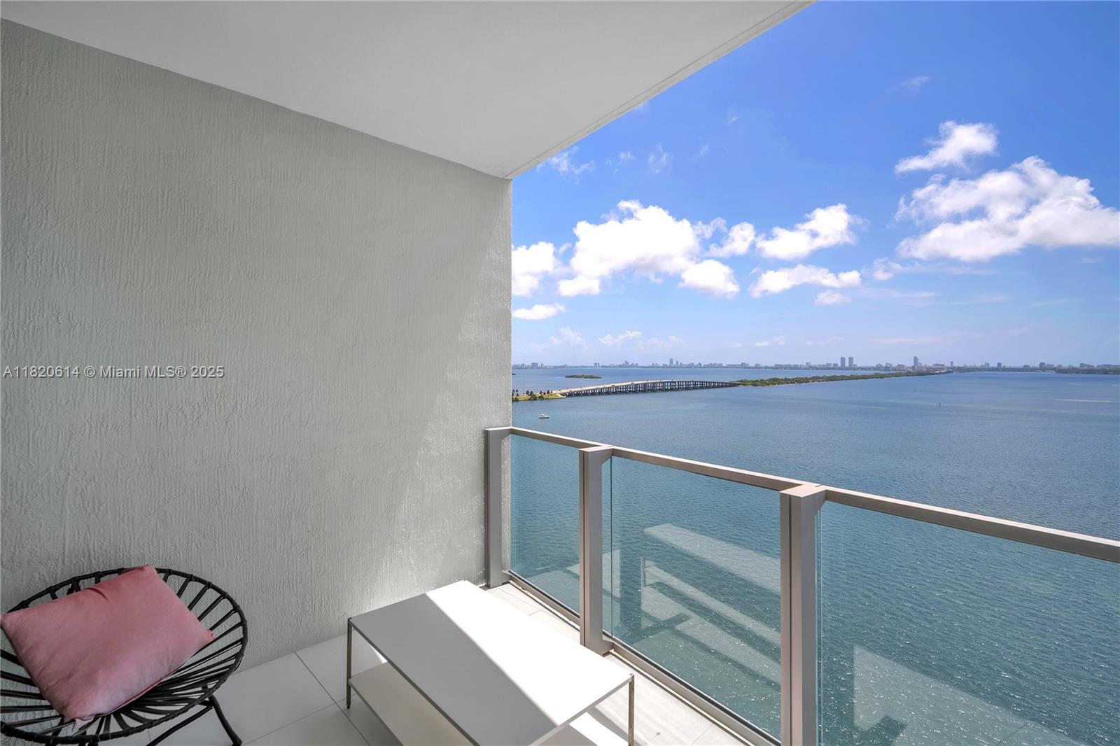 image Biscayne Beach24