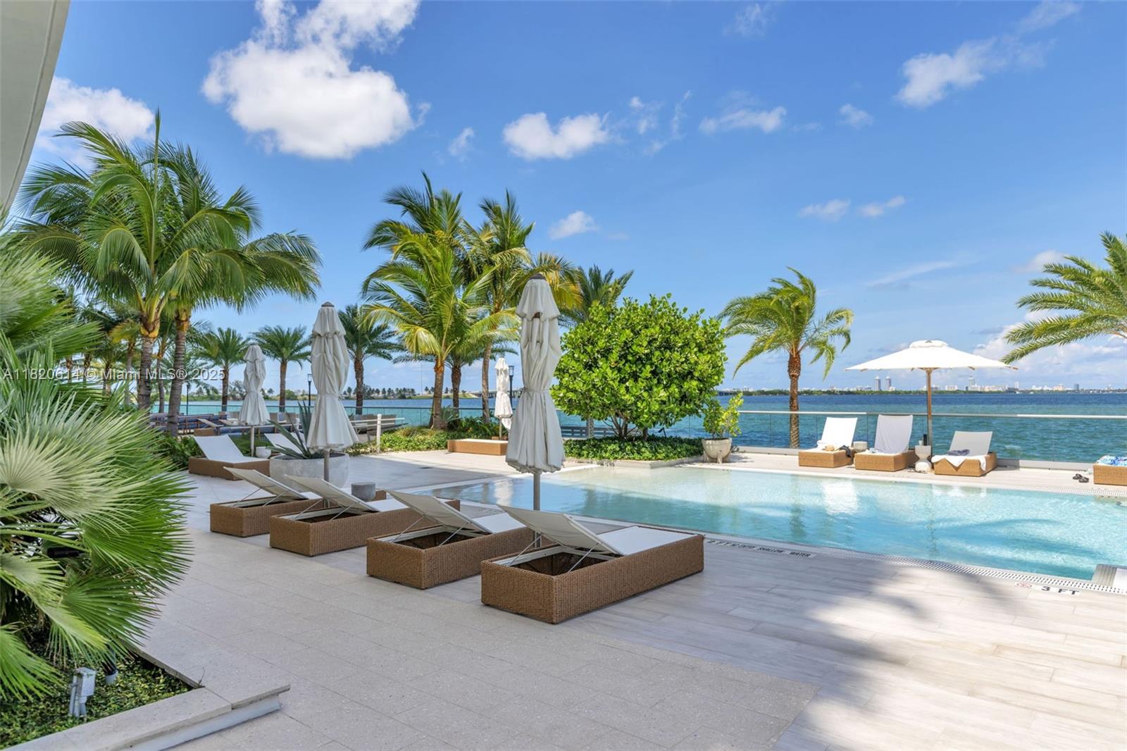 image Biscayne Beach40