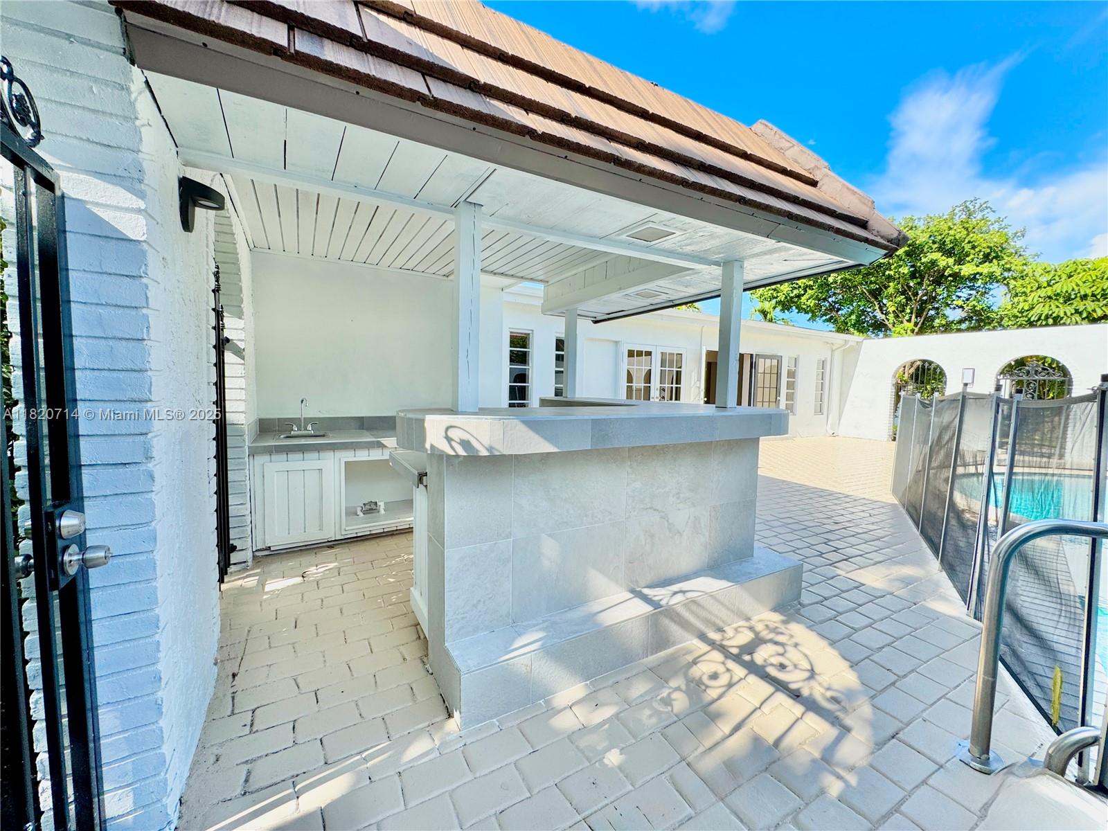 4905 Harrison St,Hollywood, FL 33021