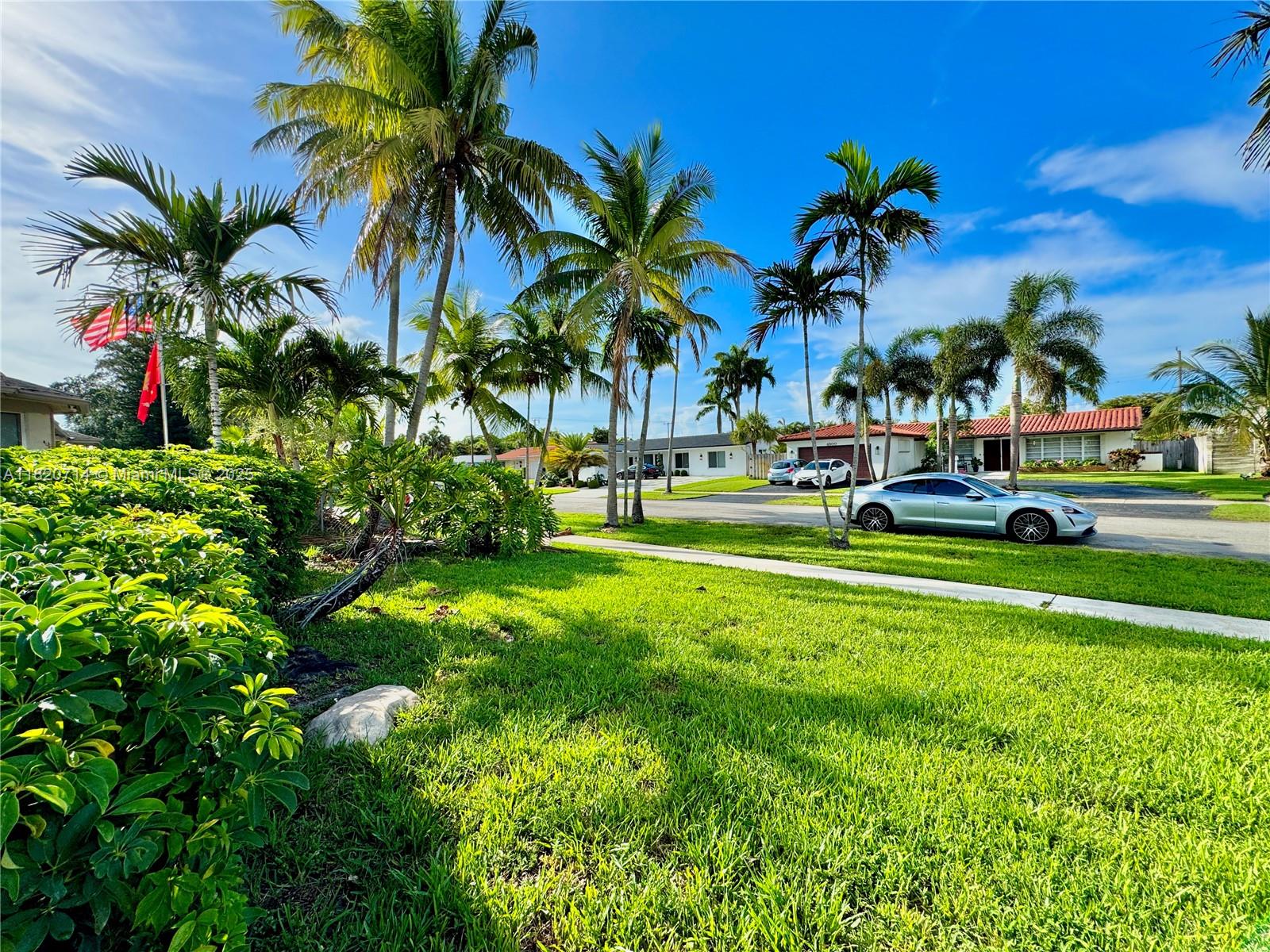 4905 Harrison St,Hollywood, FL 33021