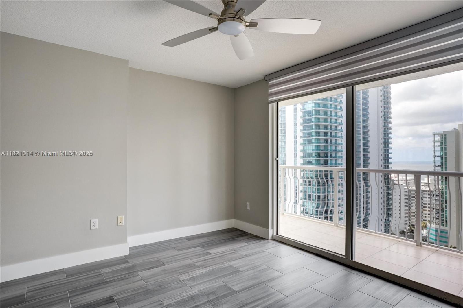 image The Club At Brickell Bay13