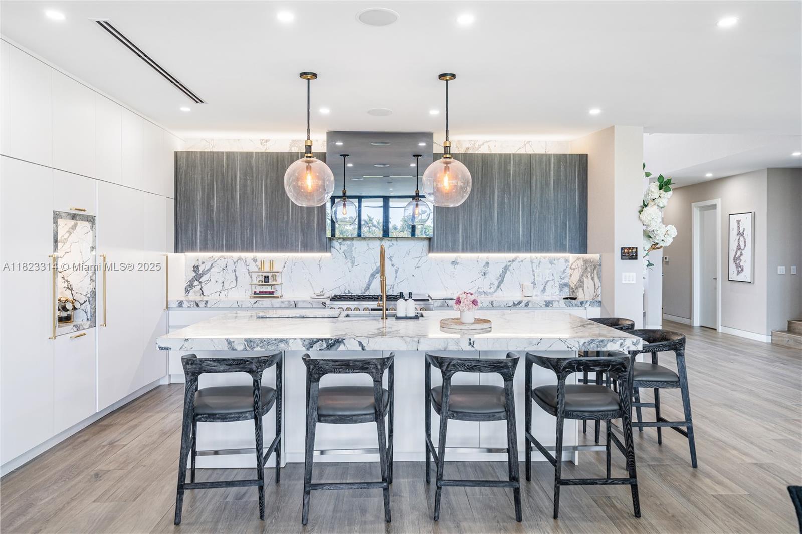 450 W 62nd St Miami Beach, FL 33140