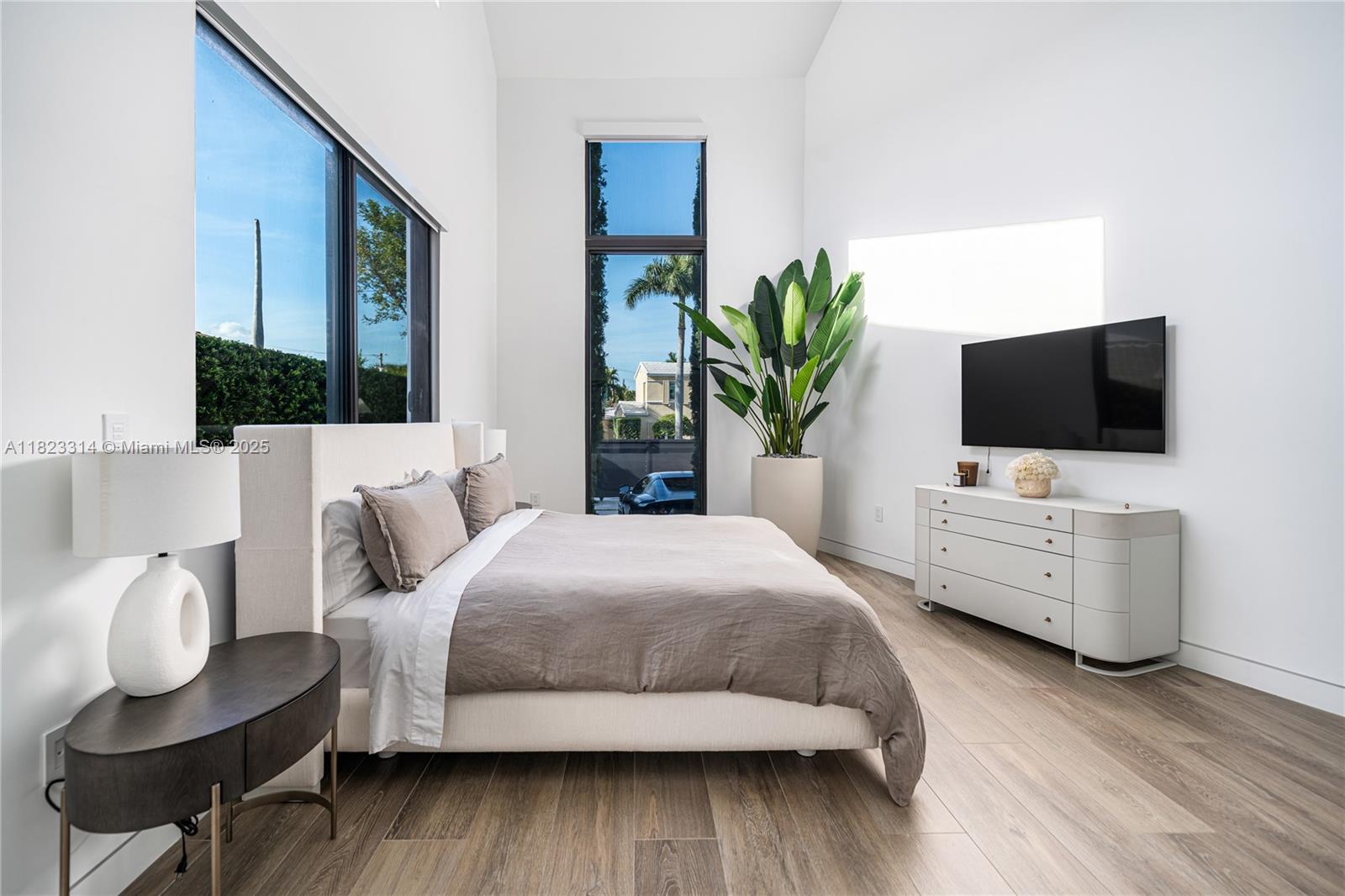 450 W 62nd St Miami Beach, FL 33140