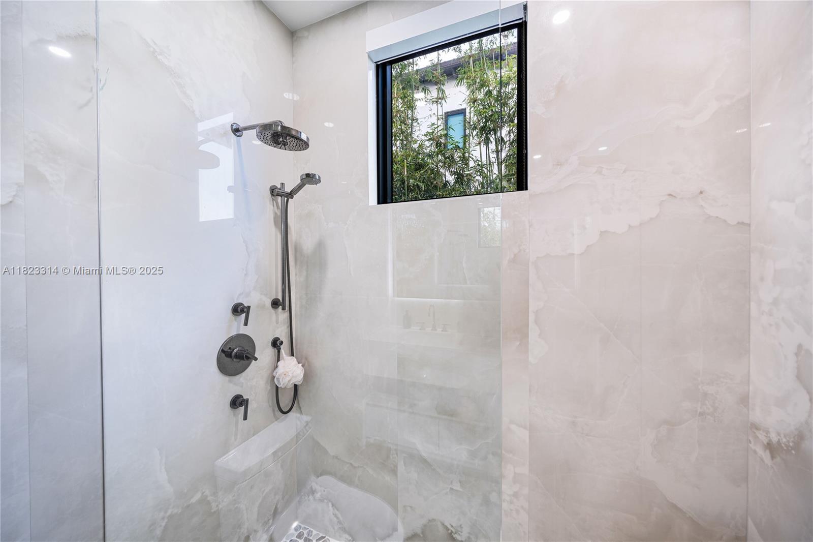 450 W 62nd St Miami Beach, FL 33140