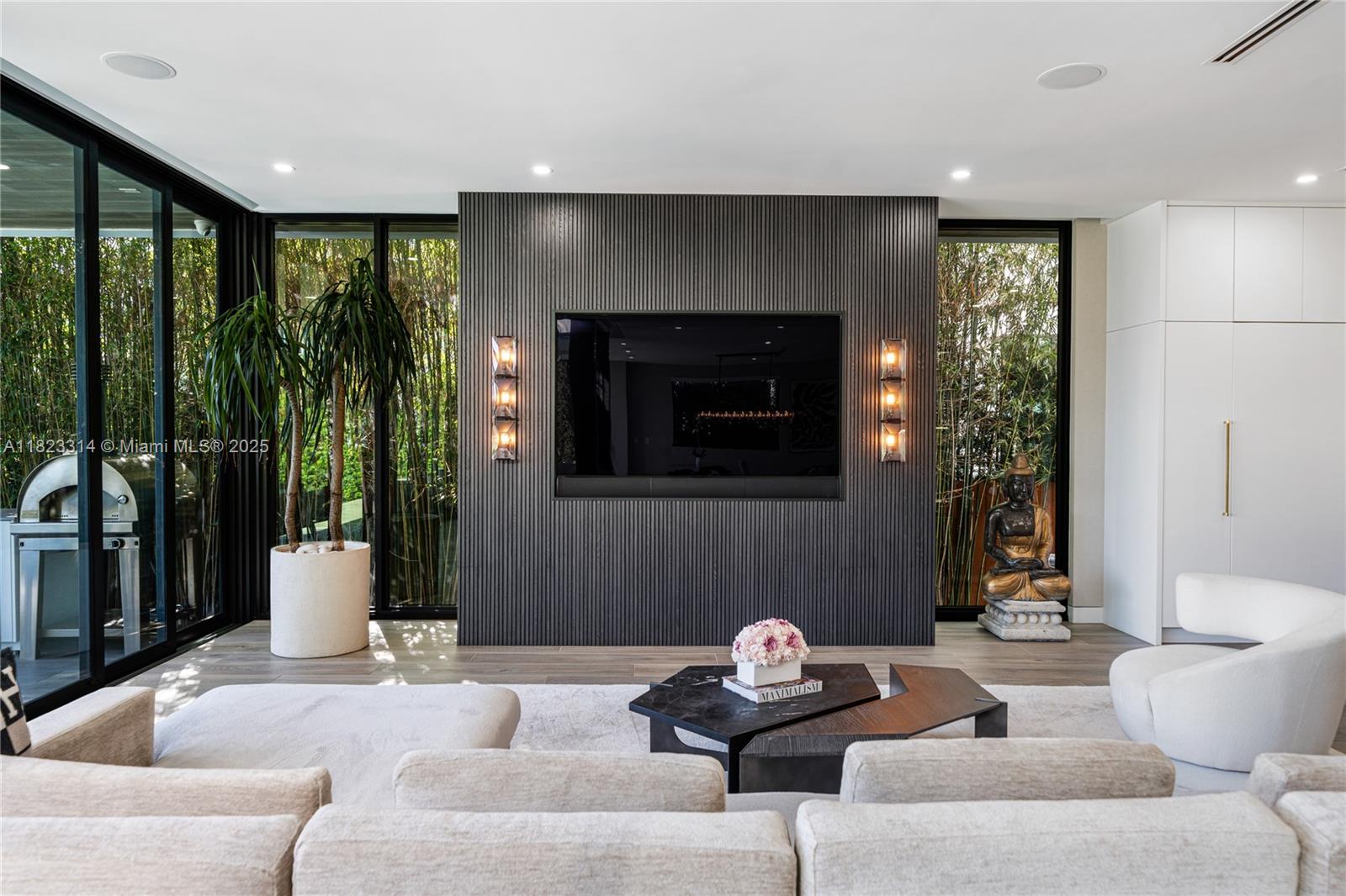 450 W 62nd St Miami Beach, FL 33140