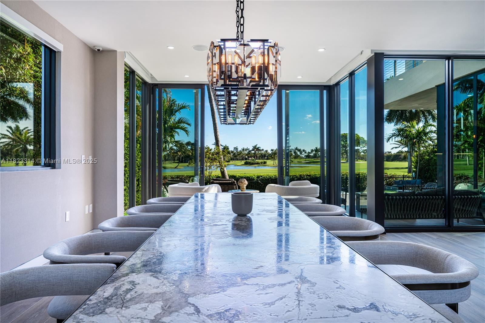 450 W 62nd St Miami Beach, FL 33140