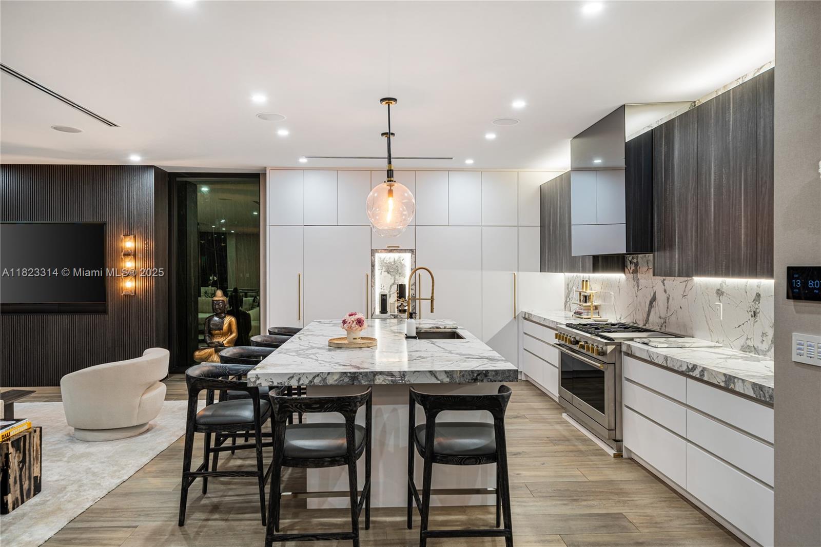 450 W 62nd St Miami Beach, FL 33140