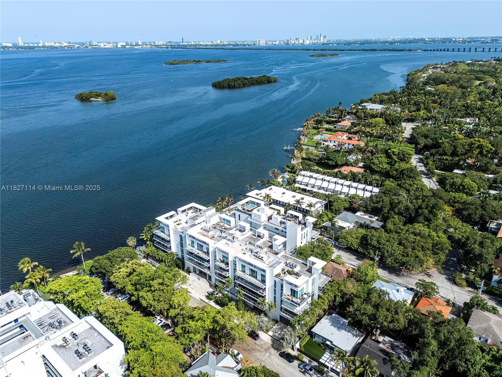 720 NE 62nd St #403 Miami, FL 33138