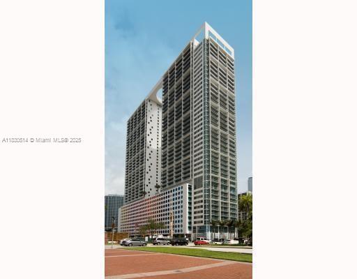 55 SE 6th St #2503