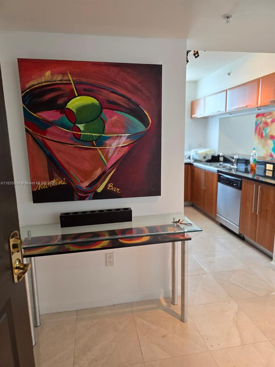 610 W Las Olas Blvd #1912N