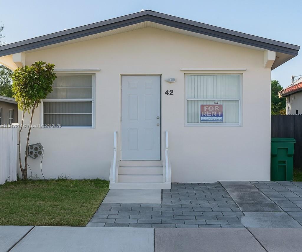 42 NW 32nd Ave #42