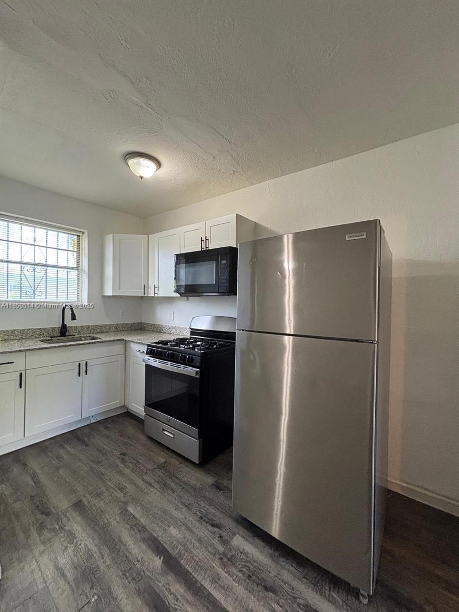 708 NW 4th Ave #6