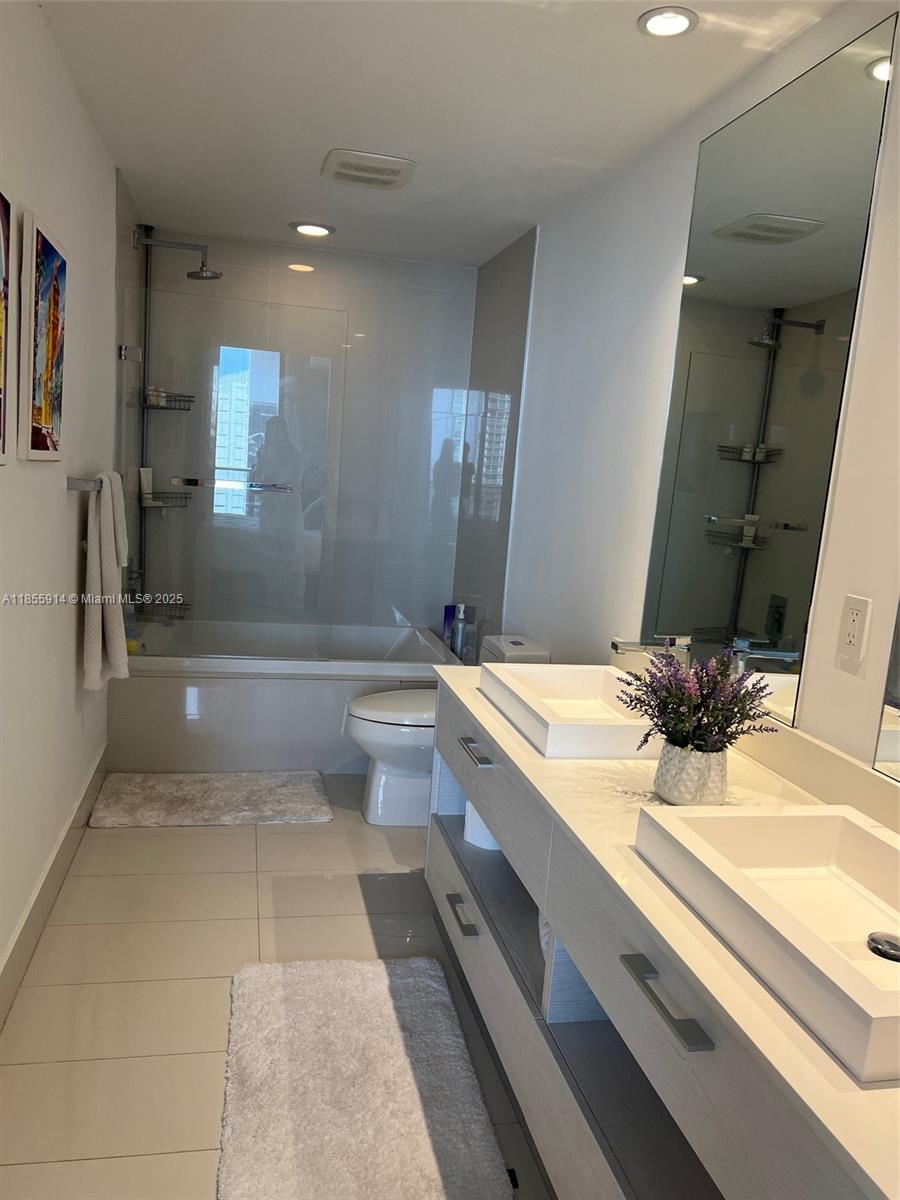 image Brickell Heights9