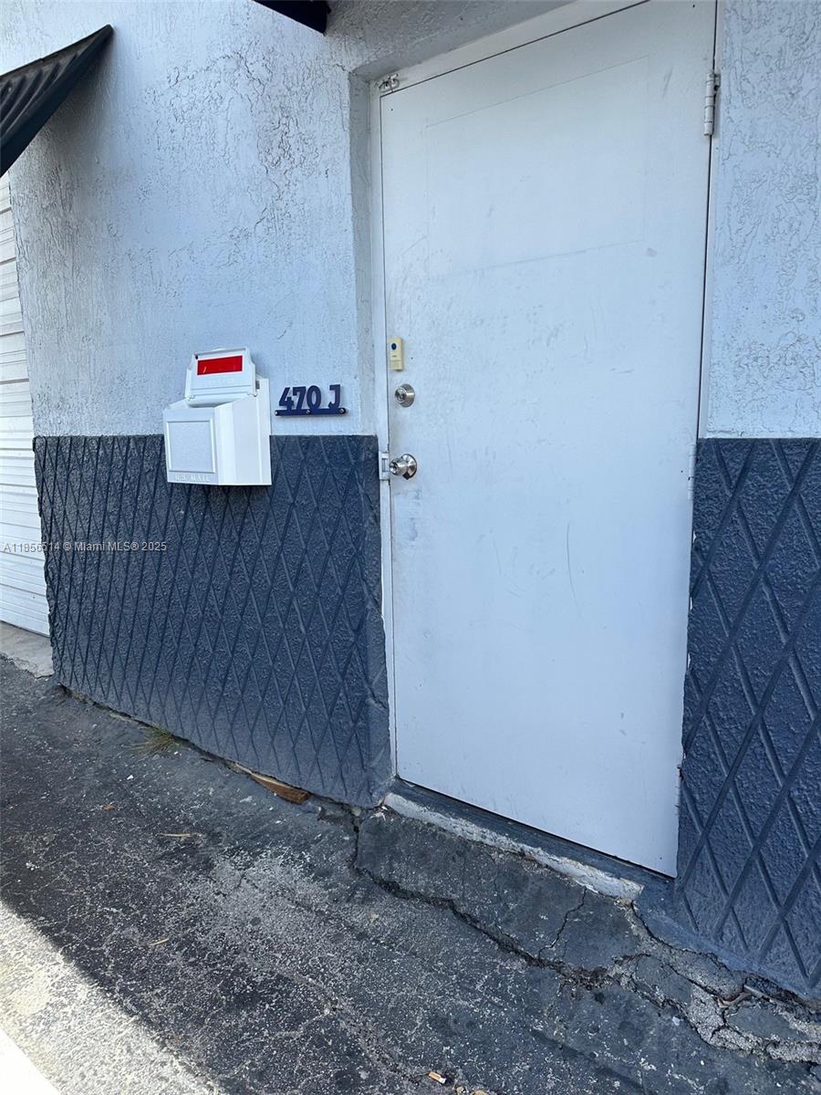 470 Ansin Blvd #470J
