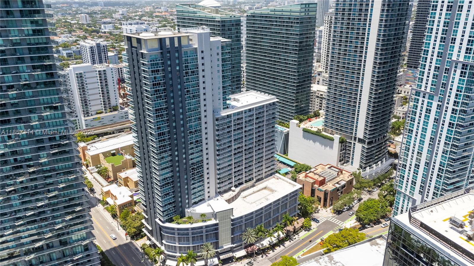 1250 S Miami Ave #3506