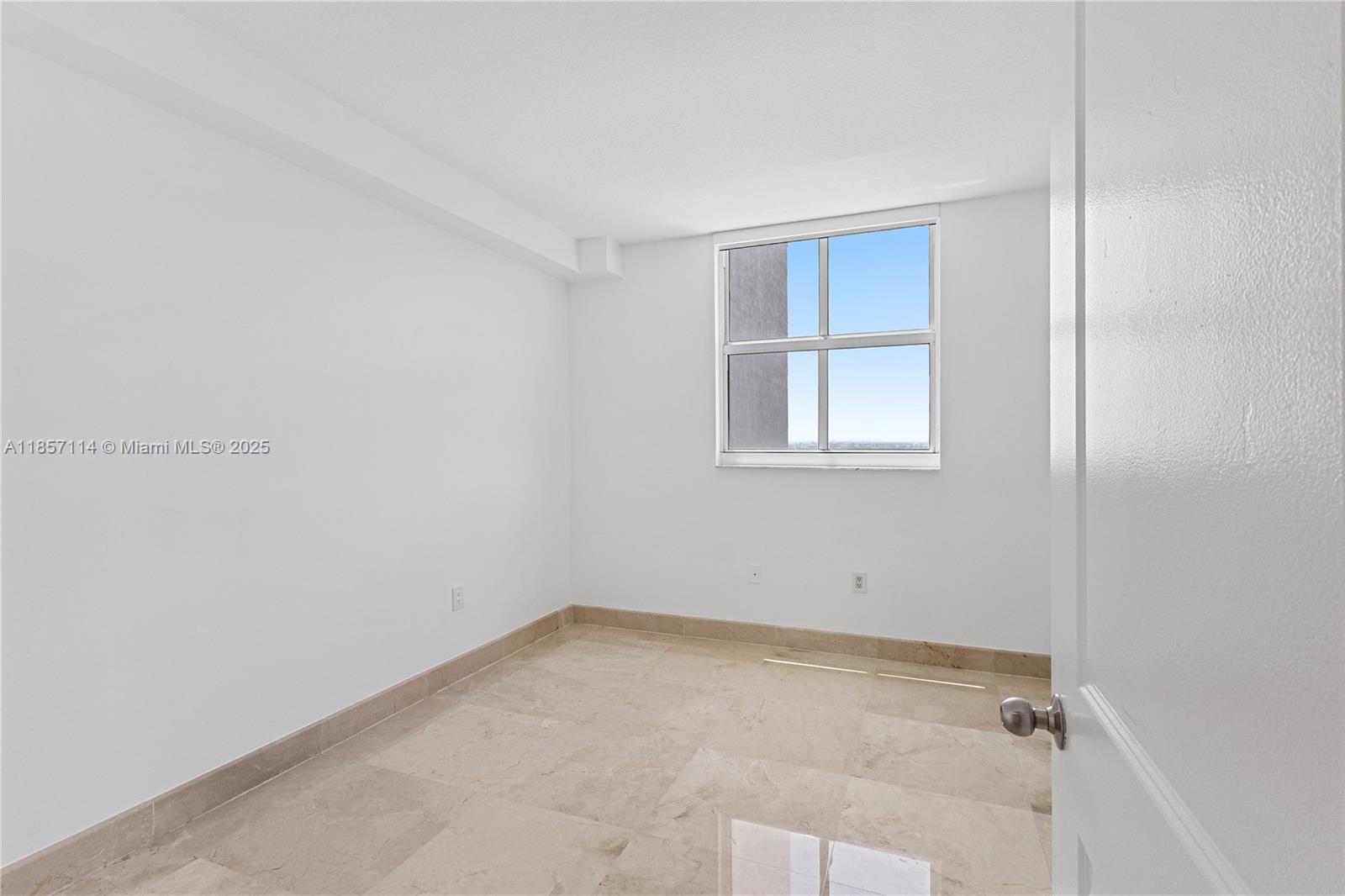 image Vue At Brickell Condo14