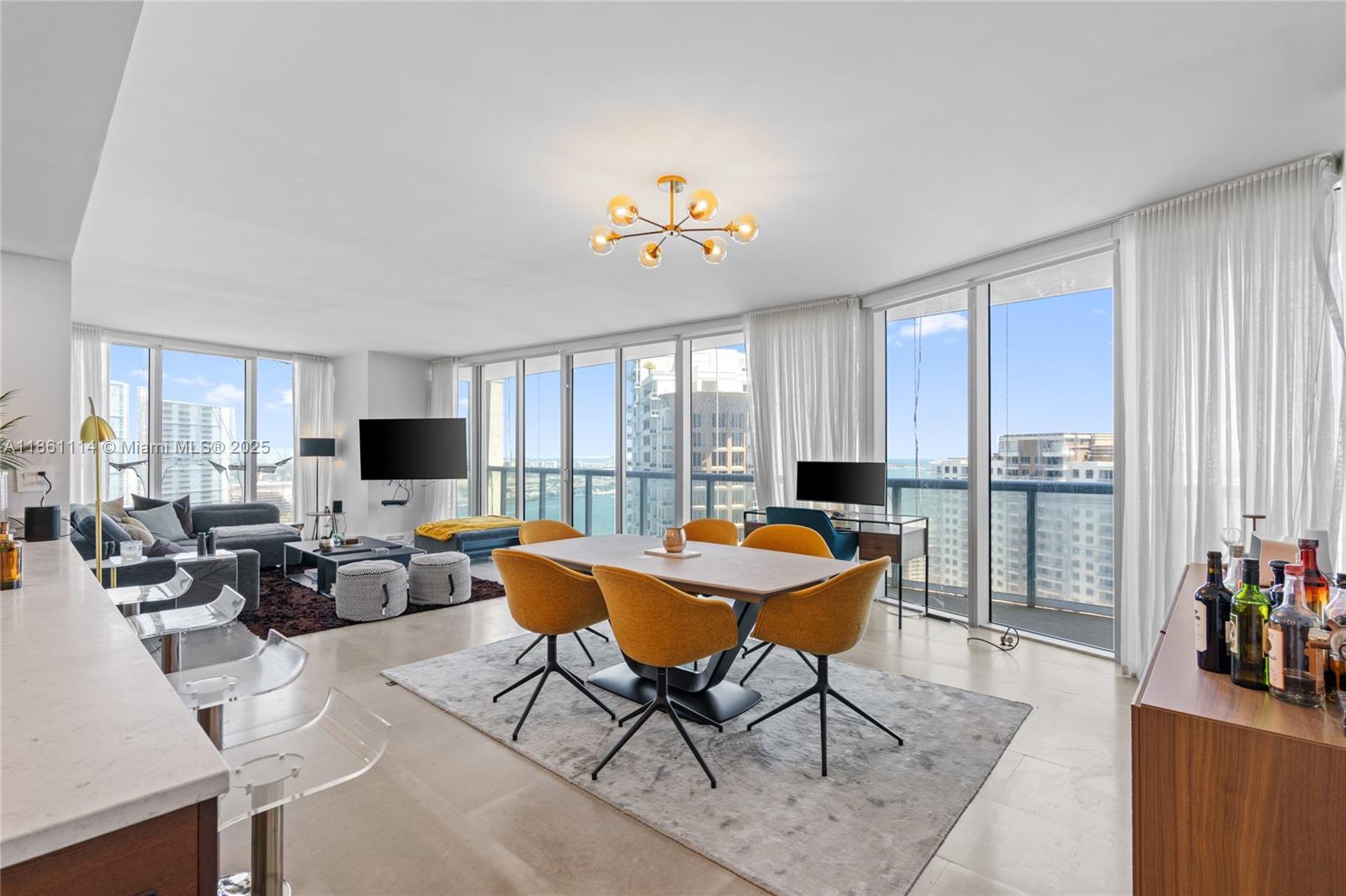 465 Brickell Ave #3201
