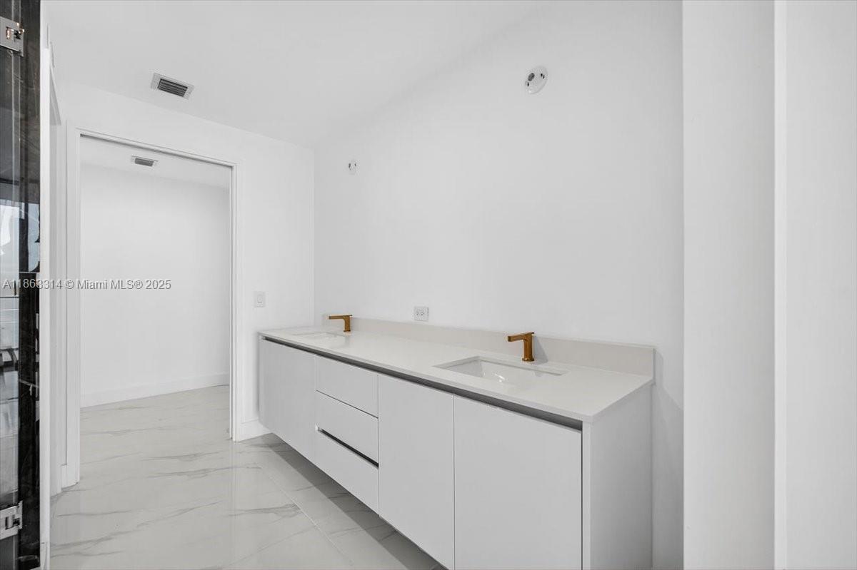 image Aria Reserve Miami South9