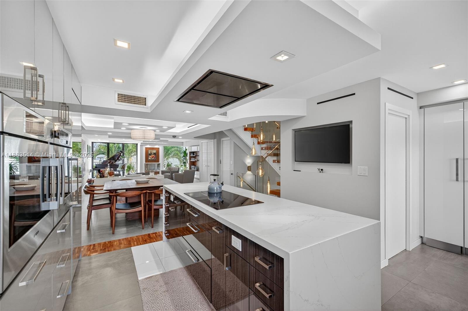 1223 Hillsboro Mile #4 Hillsboro Beach, FL 33062