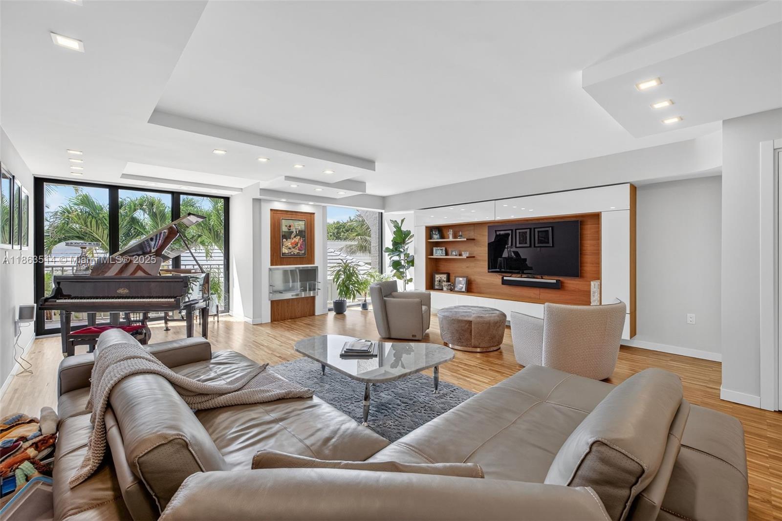 1223 Hillsboro Mile #4 Hillsboro Beach, FL 33062