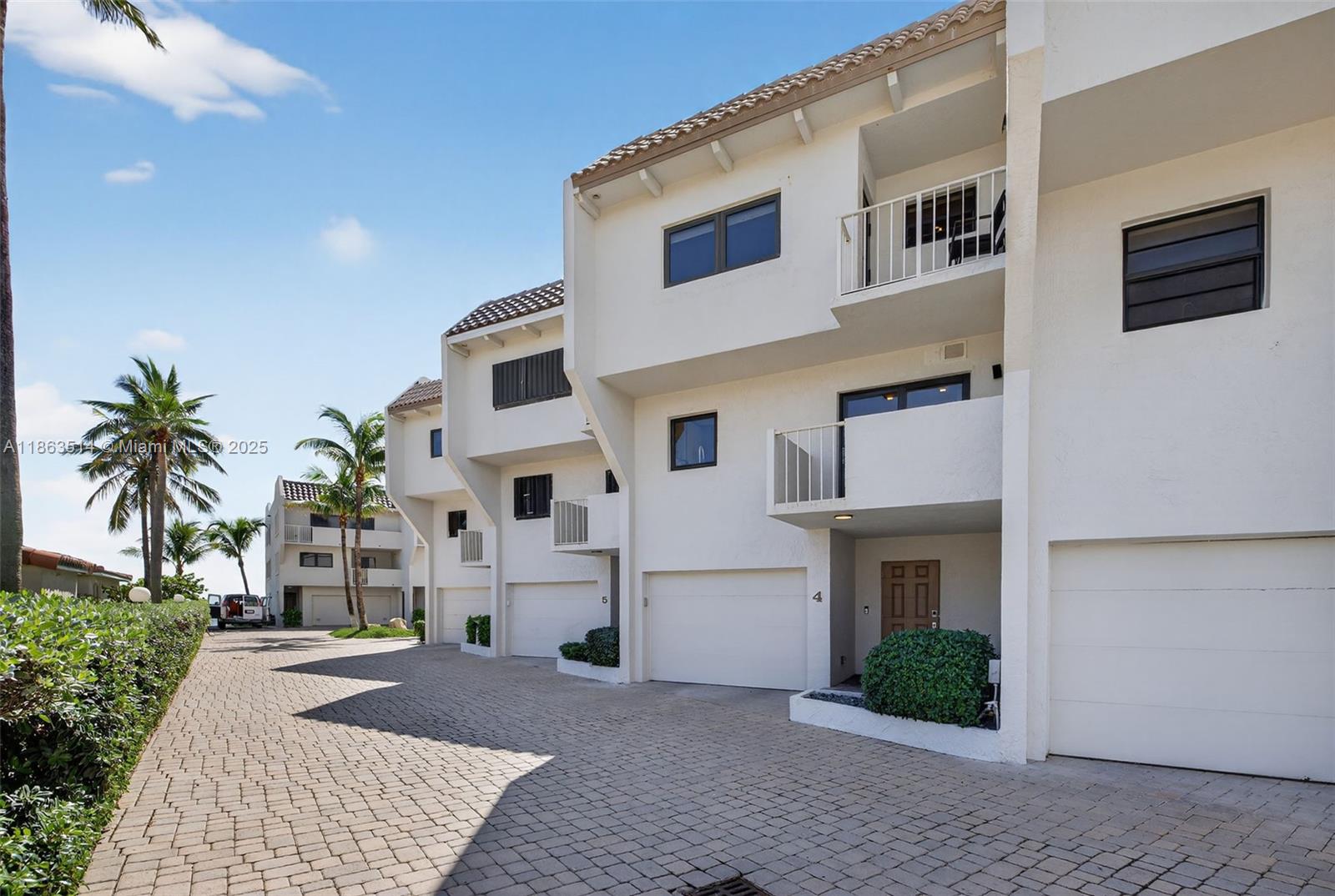 1223 Hillsboro Mile #4 Hillsboro Beach, FL 33062