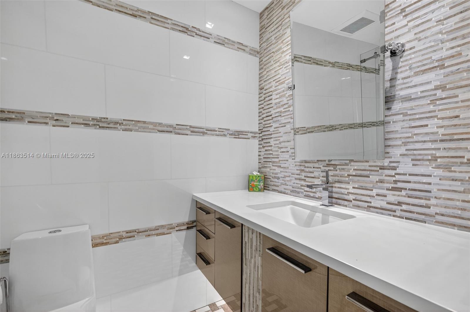 1223 Hillsboro Mile #4 Hillsboro Beach, FL 33062