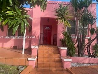 1537 SW 1st St #2