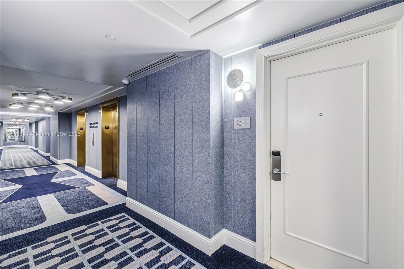 image Fountainebleau2