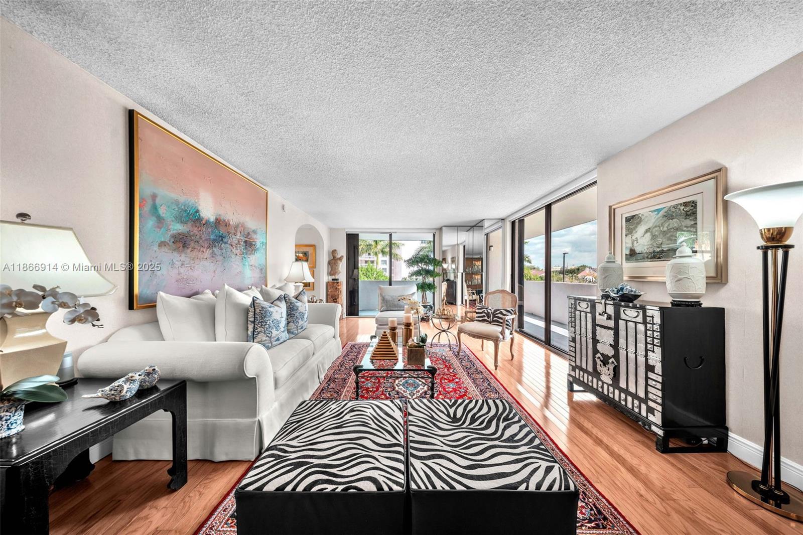 600 Biltmore Way #201
