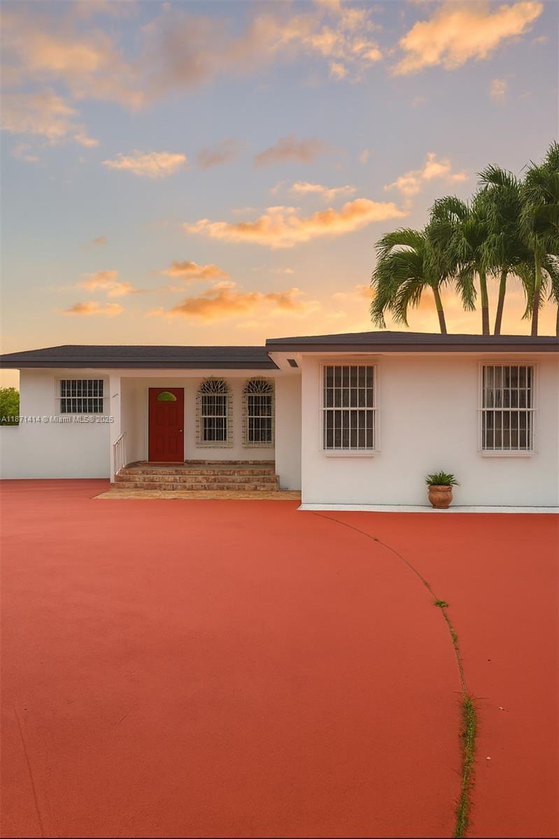 375 E Okeechobee Rd