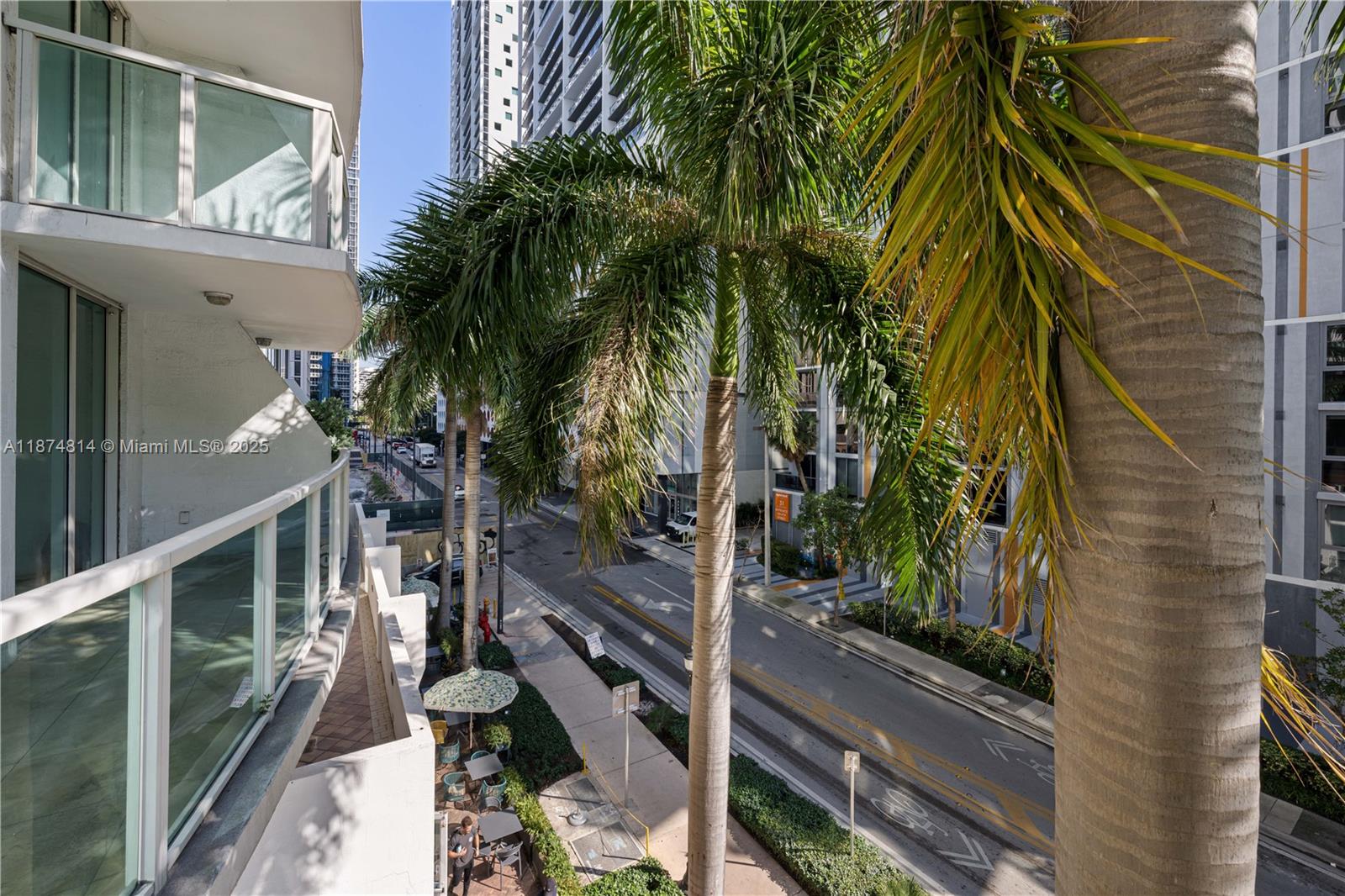 image Brickell On The River7