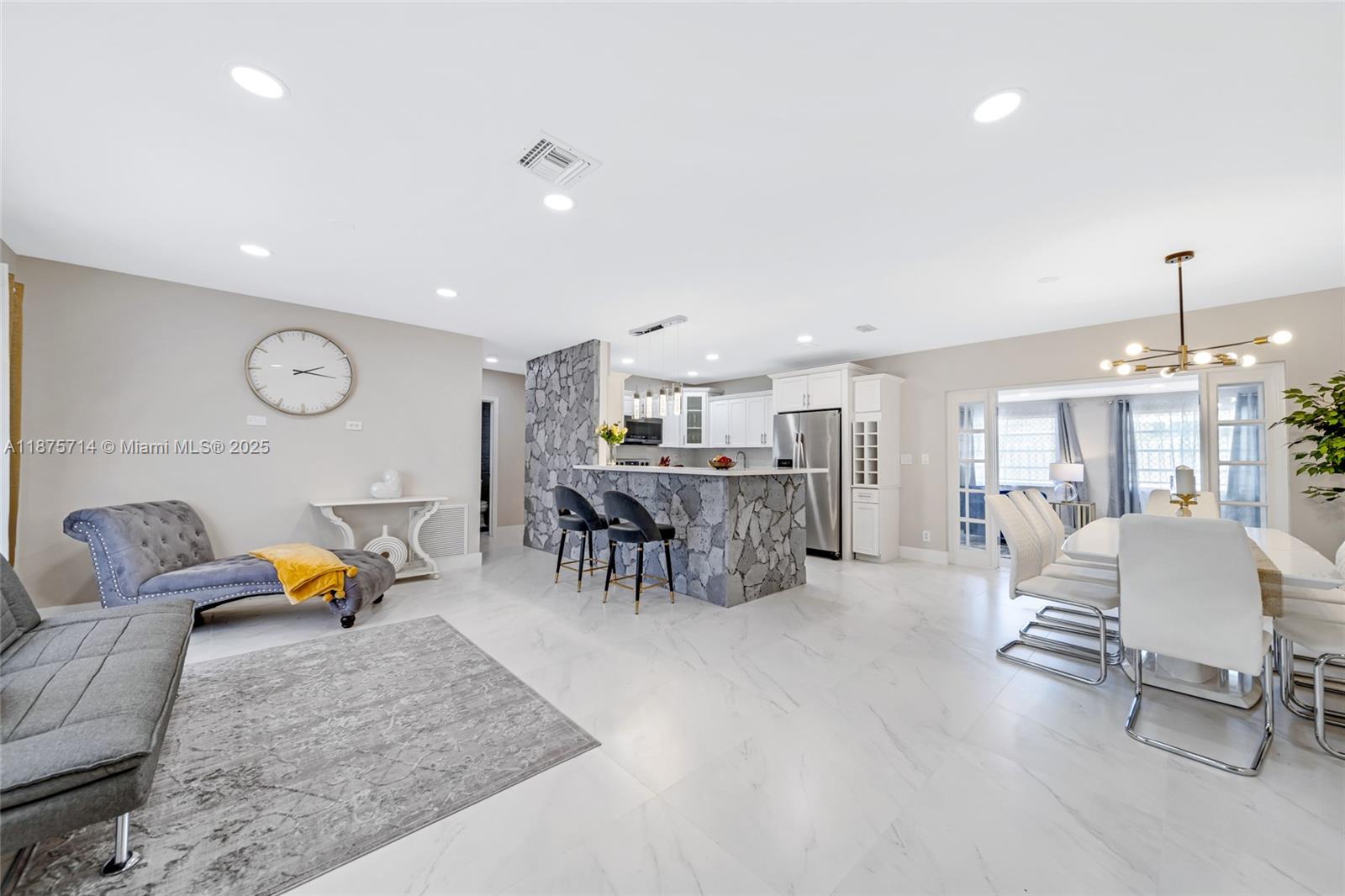 241 Oceanic Ave Lauderdale By The Sea, FL 33308