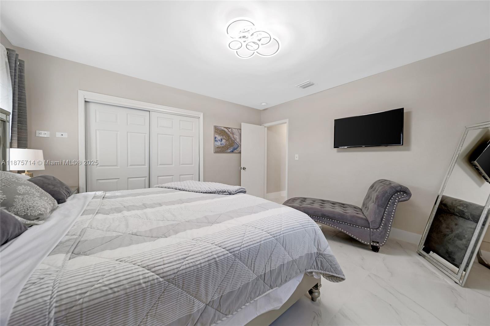 241 Oceanic Ave Lauderdale By The Sea, FL 33308