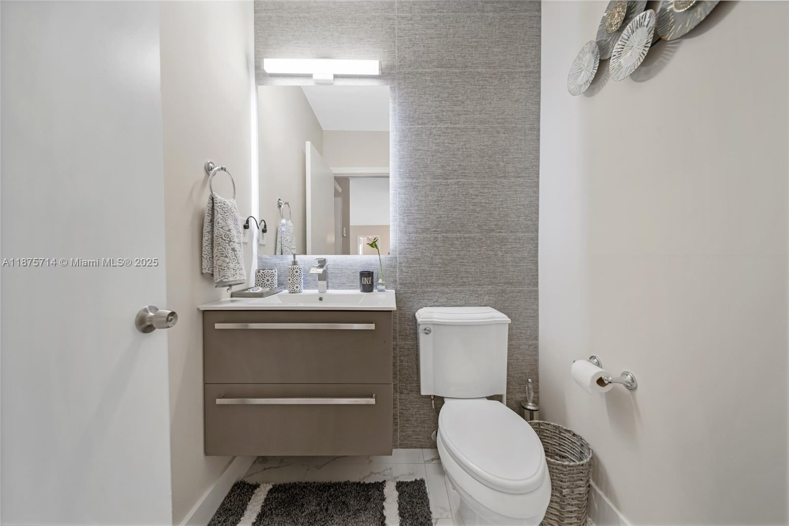 241 Oceanic Ave Lauderdale By The Sea, FL 33308