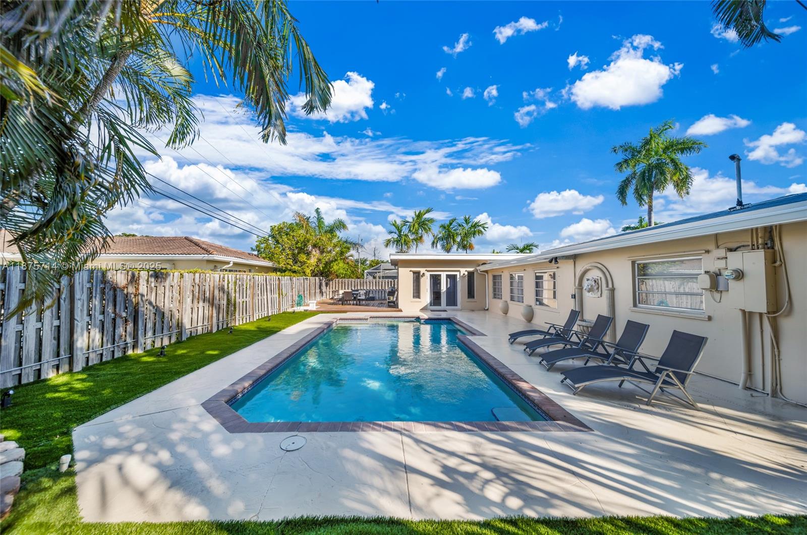 241 Oceanic Ave Lauderdale By The Sea, FL 33308